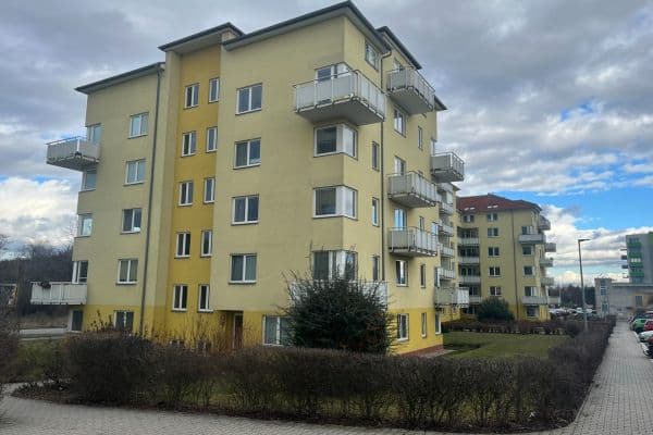 Predaj bytu 1-izbový 38 m², Boloňská, Praha Predaj bytu 1-izbový 38 m², Boloňská, Praha