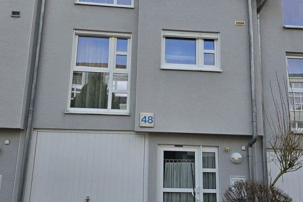 Predaj domu 110 m², pozemek 110 m², Gäufelden-Öschelbronn Predaj domu 110 m², pozemek 110 m², Gäufelden-Öschelbronn