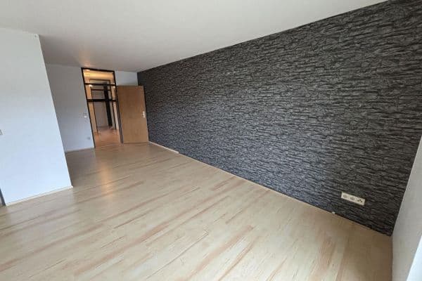 Prenájom bytu 3-izbový 103 m², Albrecht-Erhardt-Str. 15, aalen Prenájom bytu 3-izbový 103 m², Albrecht-Erhardt-Str. 15, aalen