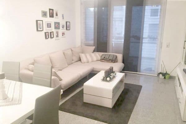 Prenájom bytu 2-izbový 52 m², Stuttgart, Bádensko-Wurttembersko Prenájom bytu 2-izbový 52 m², Stuttgart, Bádensko-Wurttembersko