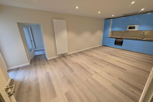 Prenájom bytu 3-izbový 67 m², Schmidtstraße 8, Rüdesheim am Rhein, Hesensko Prenájom bytu 3-izbový 67 m², Schmidtstraße 8, Rüdesheim am Rhein, Hesensko