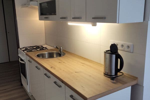 Prenájom bytu 2-izbový 64 m², Terezie Brzkové, Plzeň Prenájom bytu 2-izbový 64 m², Terezie Brzkové, Plzeň