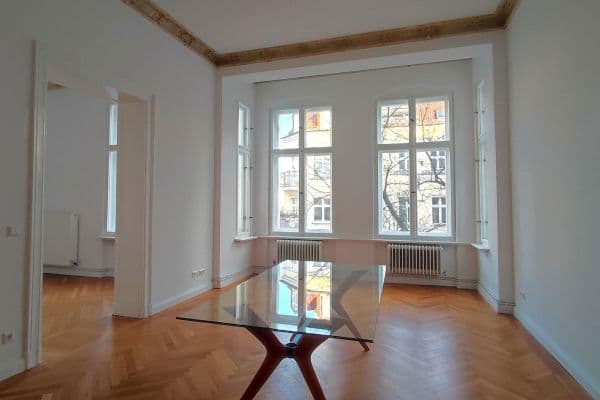 Prenájom bytu 4-izbový 137 m², Westfälische Str. 54, Berlin, Berlín Prenájom bytu 4-izbový 137 m², Westfälische Str. 54, Berlin, Berlín