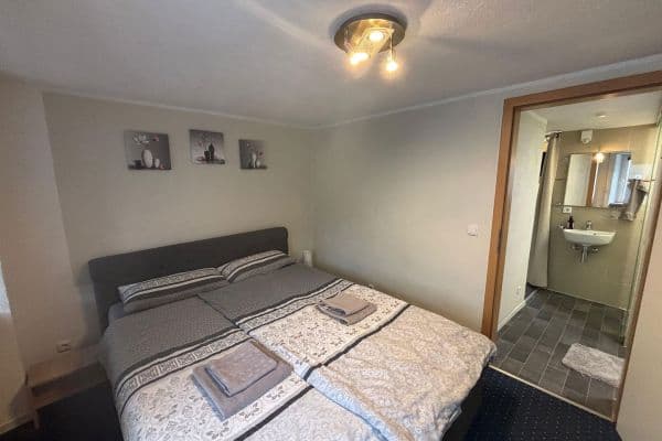 Prenájom bytu 2-izbový 34 m², Trier Feyen/Weismark, Porýnie-Falcko Prenájom bytu 2-izbový 34 m², Trier Feyen/Weismark, Porýnie-Falcko