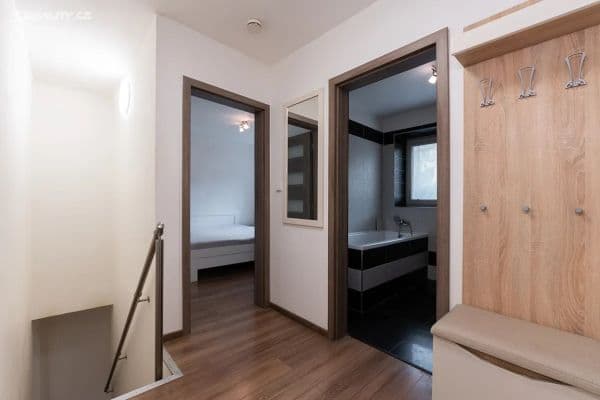 Prenájom bytu 2-izbový 53 m², Chomutovská, Most Prenájom bytu 2-izbový 53 m², Chomutovská, Most