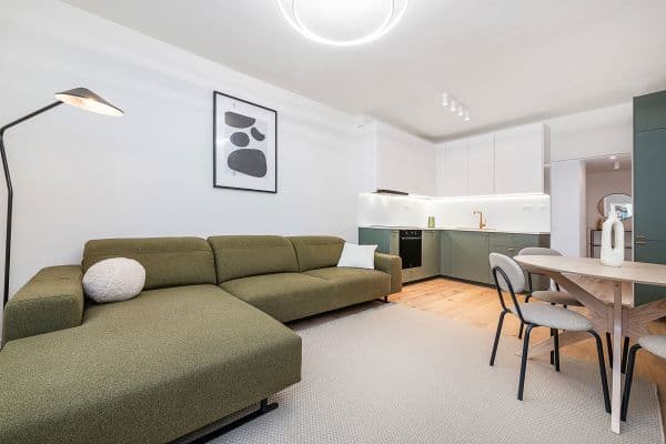 Predaj bytu 2-izbový 54 m², Ruská, Praha Predaj bytu 2-izbový 54 m², Ruská, Praha