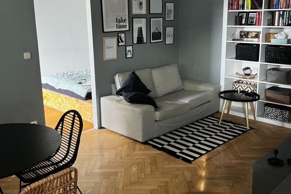 Predaj bytu 3-izbový 51 m², Krumlovská, Praha Predaj bytu 3-izbový 51 m², Krumlovská, Praha