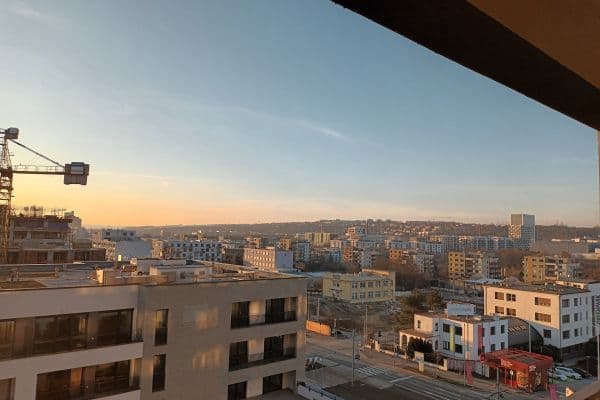 Prenájom bytu 1-izbový 32 m², Poděbradská, Praha Prenájom bytu 1-izbový 32 m², Poděbradská, Praha