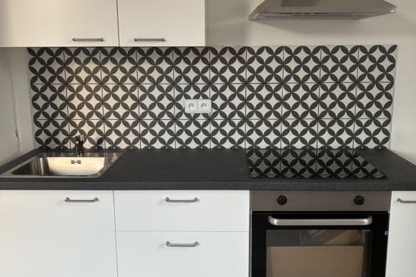 Prenájom bytu 3-izbový 65 m², Ruská, Jičín, Královéhradecký kraj Prenájom bytu 3-izbový 65 m², Ruská, Jičín, Královéhradecký kraj