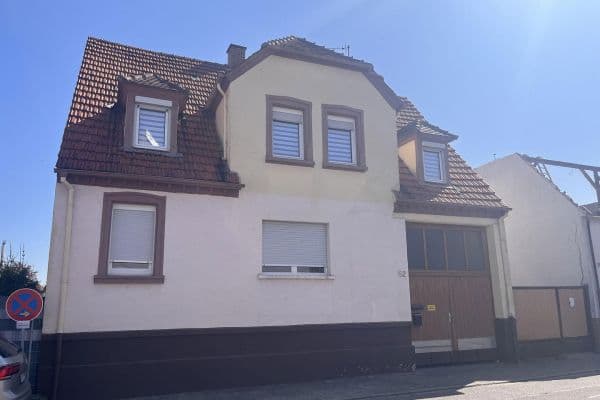 Predaj domu 120 m², pozemek 600 m², Hambrücken Predaj domu 120 m², pozemek 600 m², Hambrücken