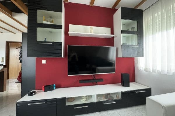 Prenájom bytu 2-izbový 45 m², Eningen unter Achalm Prenájom bytu 2-izbový 45 m², Eningen unter Achalm