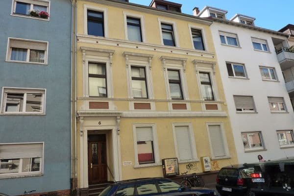 Prenájom bytu 4-izbový 120 m², Douglasstr. 6, Karlsruhe, Bádensko-Wurttembersko Prenájom bytu 4-izbový 120 m², Douglasstr. 6, Karlsruhe, Bádensko-Wurttembersko