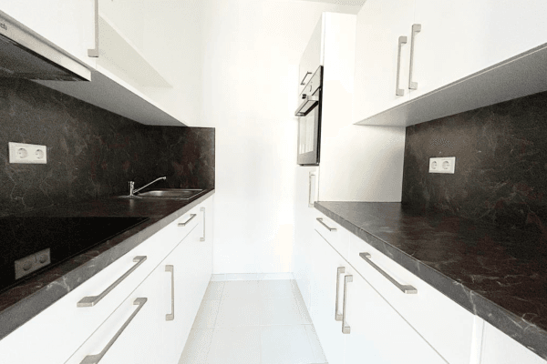 Prenájom bytu 1-izbový 29 m², Schützenstraße 31, Ludwigshafen Prenájom bytu 1-izbový 29 m², Schützenstraße 31, Ludwigshafen