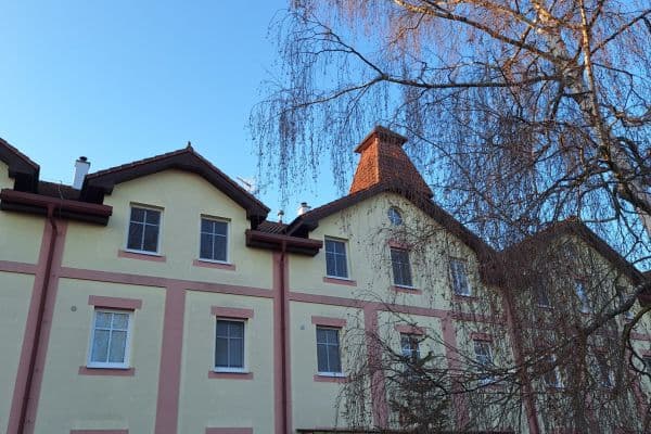 Prenájom bytu 2-izbový 53 m², Kaštanová, Milovice Prenájom bytu 2-izbový 53 m², Kaštanová, Milovice