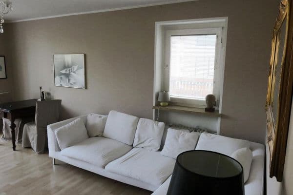 Prenájom bytu 2-izbový 65 m², München, Bavorsko Prenájom bytu 2-izbový 65 m², München, Bavorsko