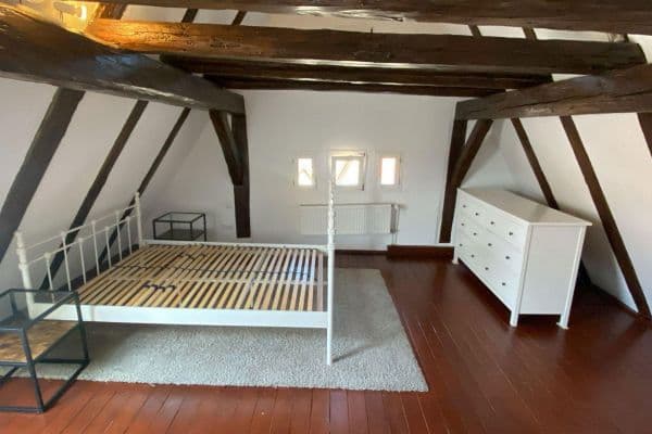 Prenájom bytu 2-izbový 60 m², Rathhausstr., Weissach Prenájom bytu 2-izbový 60 m², Rathhausstr., Weissach