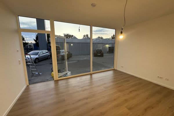 Prenájom kancelárie 35 m², Fritz-Müller-Str.135, Esslingen Prenájom kancelárie 35 m², Fritz-Müller-Str.135, Esslingen