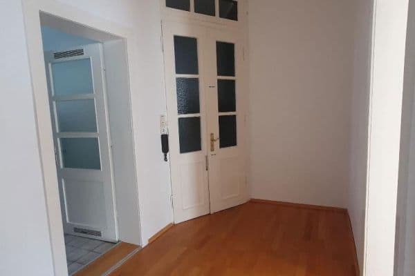 Predaj bytu 3-izbový 76 m², Frankfurt am Main, Hesensko Predaj bytu 3-izbový 76 m², Frankfurt am Main, Hesensko