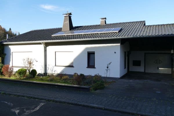 Predaj domu 139 m², pozemek 744 m², Enzenberg 4, Jünkerath Predaj domu 139 m², pozemek 744 m², Enzenberg 4, Jünkerath