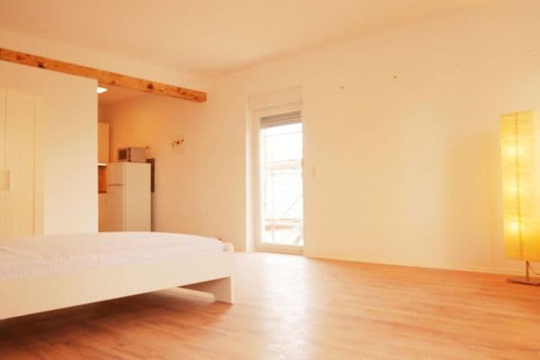 Prenájom bytu 1-izbový 45 m², Leininger Ring 32, Bockenheim Prenájom bytu 1-izbový 45 m², Leininger Ring 32, Bockenheim