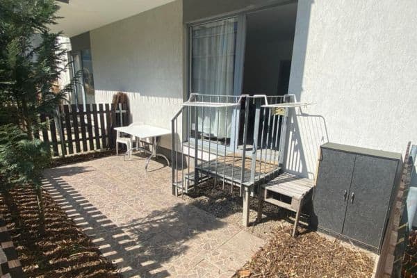 Prenájom bytu 1-izbový 50 m², Hedvábná, nečleněný Liberec Prenájom bytu 1-izbový 50 m², Hedvábná, nečleněný Liberec