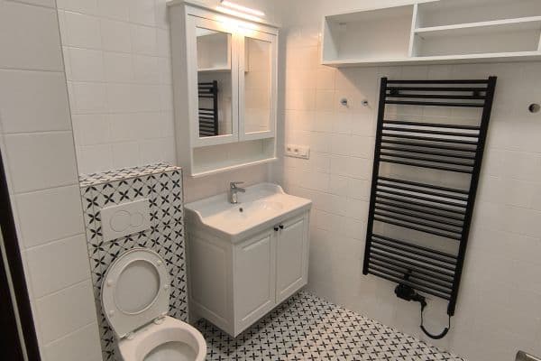 Prenájom bytu 2-izbový 60 m², K. Weise, České Budějovice, Jihočeský kraj Prenájom bytu 2-izbový 60 m², K. Weise, České Budějovice, Jihočeský kraj