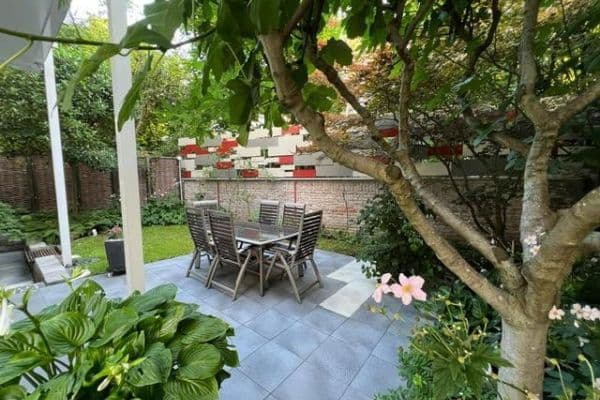 Predaj bytu 4-izbový 114 m², Frankfurt, Hesensko Predaj bytu 4-izbový 114 m², Frankfurt, Hesensko