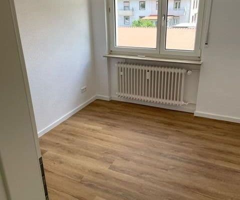 Prenájom bytu 1-izbový 35 m², Grünstadt Prenájom bytu 1-izbový 35 m², Grünstadt