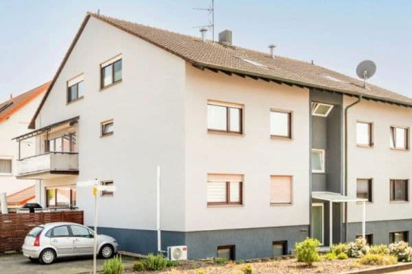 Predaj bytu 3-izbový 90 m², Oberhausen-Rheinhausen Predaj bytu 3-izbový 90 m², Oberhausen-Rheinhausen