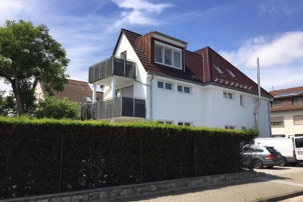 Prenájom bytu 2-izbový 90 m², Plattstraße, Flörsheim Prenájom bytu 2-izbový 90 m², Plattstraße, Flörsheim