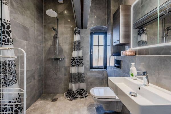 Prenájom bytu 3-izbový 20 m², Berlin, Berlín Prenájom bytu 3-izbový 20 m², Berlin, Berlín