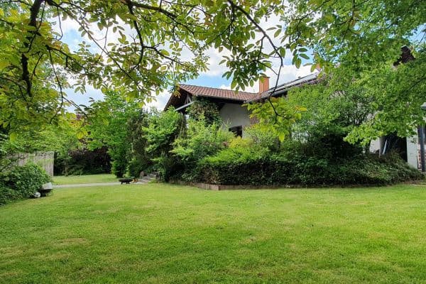 Predaj domu 270 m², pozemek 1.648 m², Hermersberg Predaj domu 270 m², pozemek 1.648 m², Hermersberg