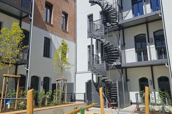 Prenájom bytu 2-izbový 77 m², Leonhardstr. 29, Nürnberg, Bavorsko Prenájom bytu 2-izbový 77 m², Leonhardstr. 29, Nürnberg, Bavorsko