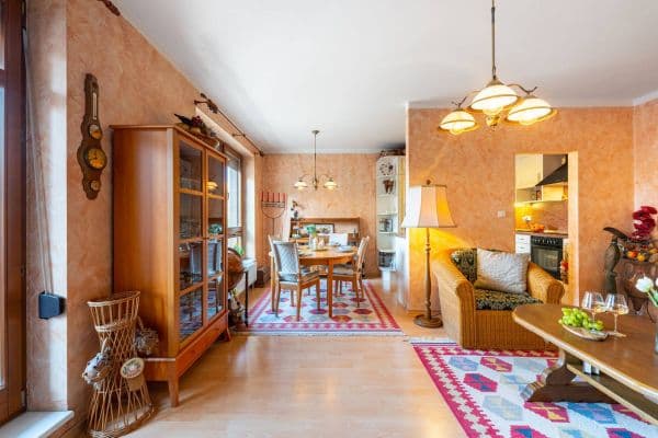 Predaj bytu 3-izbový 83 m², Břevnovská, Predaj bytu 3-izbový 83 m², Břevnovská,