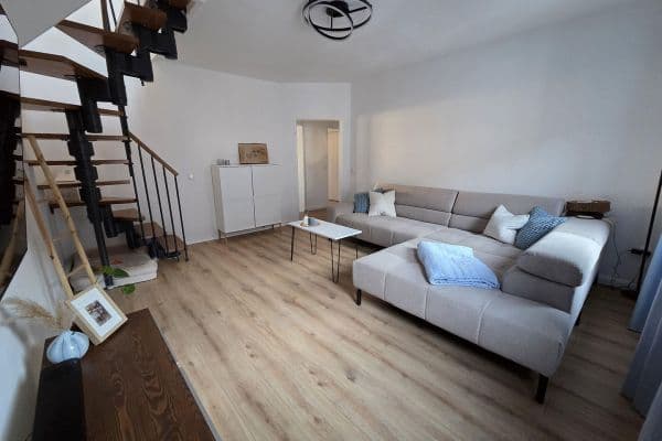 Predaj bytu 4-izbový 86 m², Ganghoferstraße 4, Pforzheim Predaj bytu 4-izbový 86 m², Ganghoferstraße 4, Pforzheim