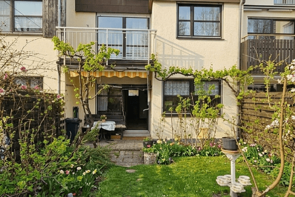 Predaj domu 142 m², pozemek 205 m², Puchheim, Bavorsko Predaj domu 142 m², pozemek 205 m², Puchheim, Bavorsko