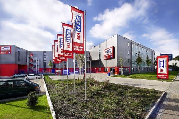 Prenájom nebytového priestoru 47 m², Lankwitzer Strasse 25, Berlin, Berlín Prenájom nebytového priestoru 47 m², Lankwitzer Strasse 25, Berlin, Berlín