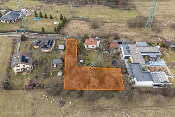 Predaj pozemku 890 m², Do Lipin, Predaj pozemku 890 m², Do Lipin,