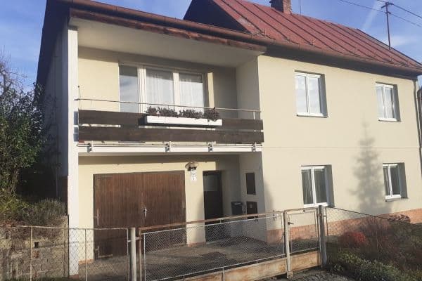 Predaj domu 146 m², pozemek 1.816 m², Hanžlov I, Vsetín Predaj domu 146 m², pozemek 1.816 m², Hanžlov I, Vsetín