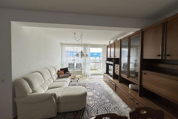 Prenájom bytu 3-izbový 72 m², Graugansstraße 34, Stuttgart Prenájom bytu 3-izbový 72 m², Graugansstraße 34, Stuttgart