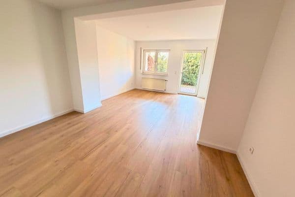 Prenájom bytu 2-izbový 58 m², Kleinwallstadt Prenájom bytu 2-izbový 58 m², Kleinwallstadt