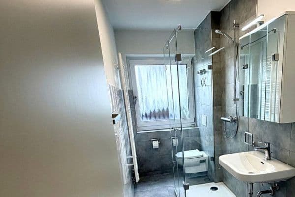 Prenájom bytu 2-izbový 56 m², Donaustauf Prenájom bytu 2-izbový 56 m², Donaustauf