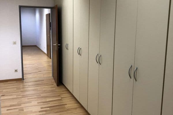 Prenájom kancelárie 55 m², Göppingen Prenájom kancelárie 55 m², Göppingen