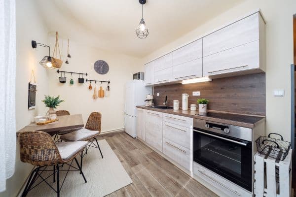 Predaj bytu 2-izbový 64 m², 1. máje, Predaj bytu 2-izbový 64 m², 1. máje,