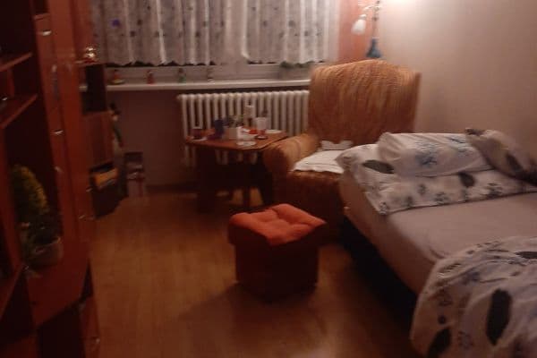 Predaj bytu 3-izbový 72 m², Pod Vrchem, Mělník Predaj bytu 3-izbový 72 m², Pod Vrchem, Mělník