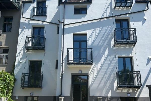 Prenájom bytu 2-izbový 40 m², Za Návsí, Praha Prenájom bytu 2-izbový 40 m², Za Návsí, Praha