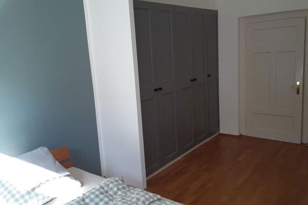 Prenájom bytu 2-izbový 57 m², München, Bavorsko Prenájom bytu 2-izbový 57 m², München, Bavorsko