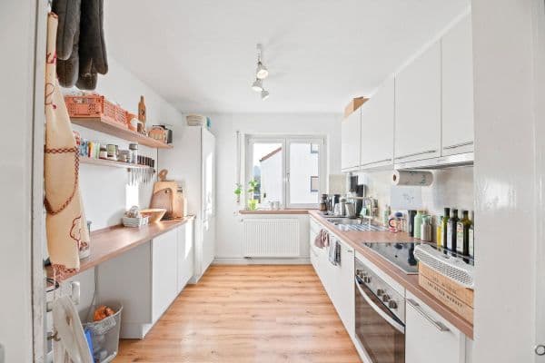 Predaj bytu 3-izbový 81 m², Esslingen Predaj bytu 3-izbový 81 m², Esslingen