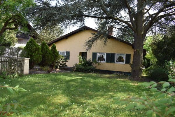 Predaj domu 260 m², pozemek 1.254 m², Maintal/Dörnigheim Predaj domu 260 m², pozemek 1.254 m², Maintal/Dörnigheim