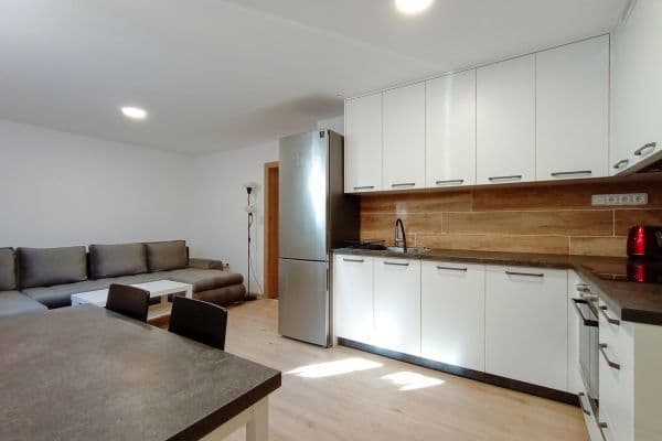Prenájom bytu 2-izbový 44 m², Rovná, Brno Prenájom bytu 2-izbový 44 m², Rovná, Brno